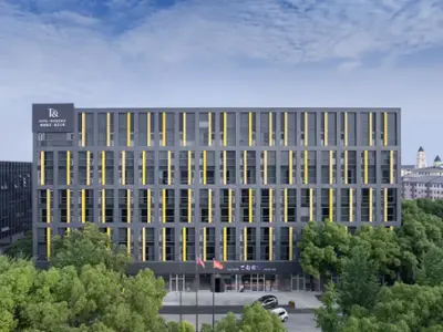 T Plus hotel residence 