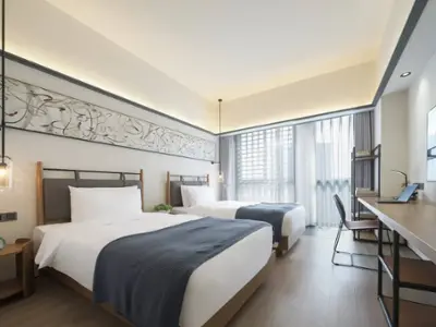 T Plus hotel residence 