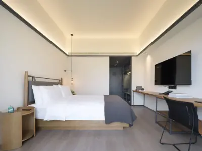 T Plus hotel residence 