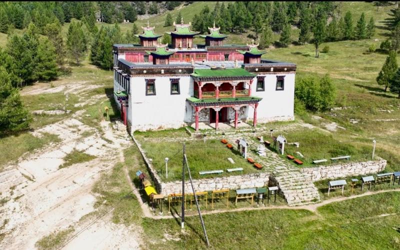 Baldan Bereeven Monastery