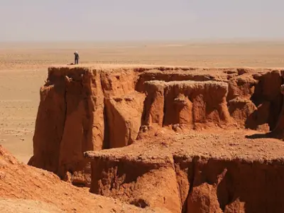 Bayanzag Flaming Cliffs
