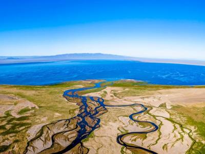 Boon Tsagaan Lake