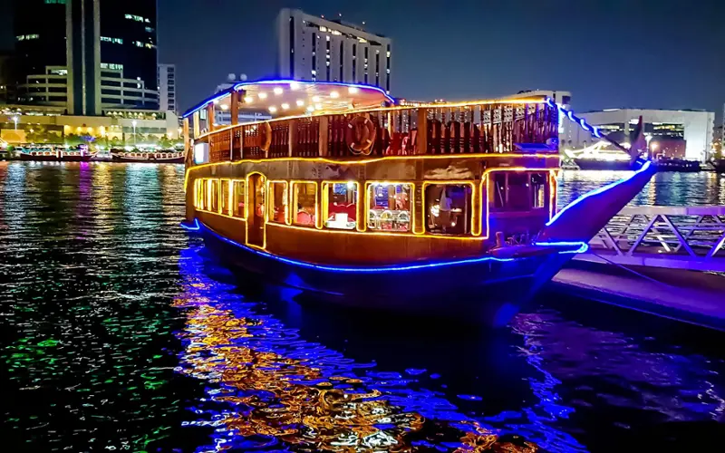 АНЭУ, Дубай - Dhow Cruise