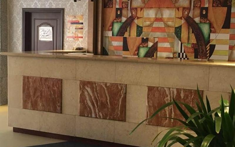 Dream hotel