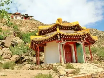 Erdene Khamba Monastery