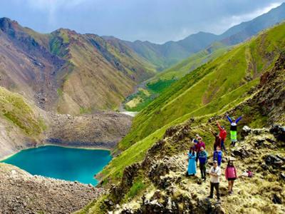 Ikh Bogd Mountain – Sacred Peak of the Gobi-Altai