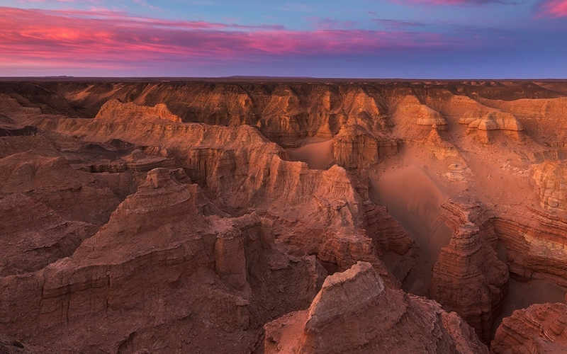 Khermen Tsav - The Flaming Cliffs of the Gobi