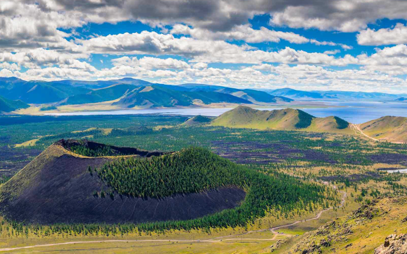 Khorgo volcano