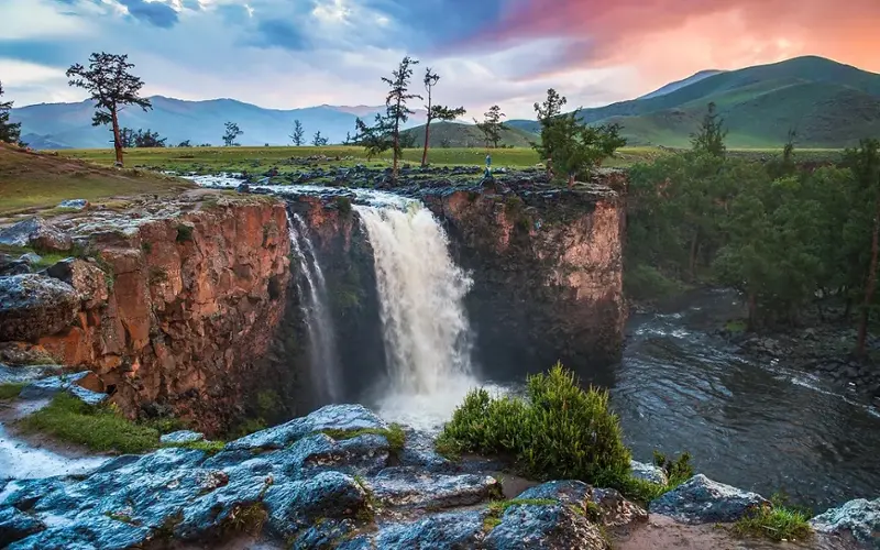 Orkhon Waterfall