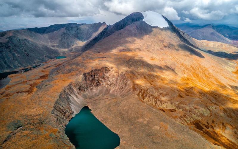 Otgontenger mountain - Zavkhan Province
