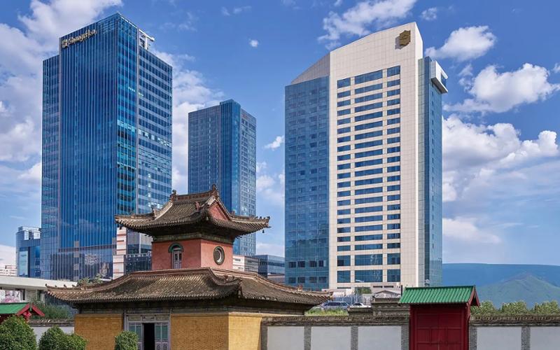 Shangri-la Hotel