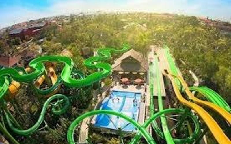 "Waterbom" усан парк 