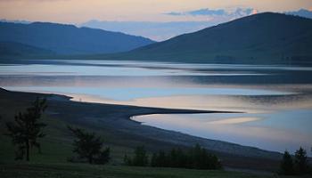 Zuun lake