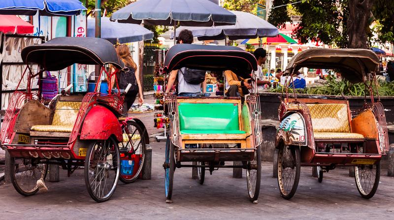 Becak à Yogyakarta photo © Kasia Soszka via Shutterstock