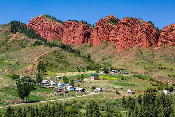 10 lieux incontournables à visiter au Kirghizistan