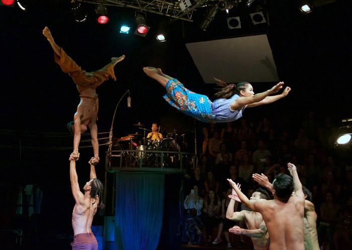 Siem Reap: “Phare circus”, un cirque pas comme les autres