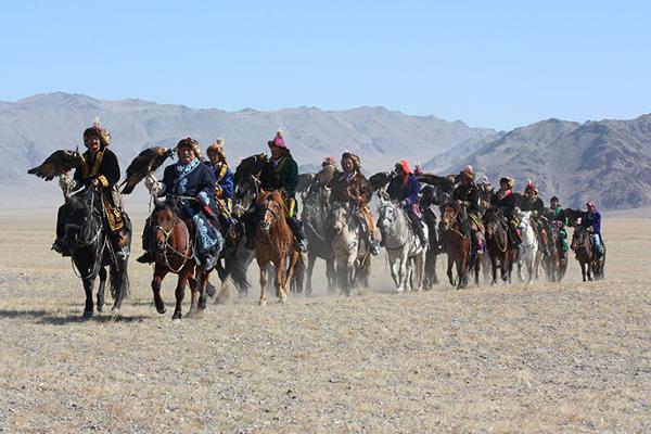 Le Festival des aigles dans l'Altai