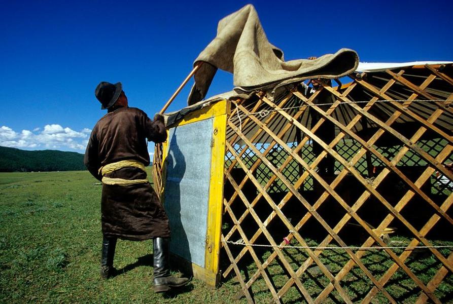 Putting up a yurt